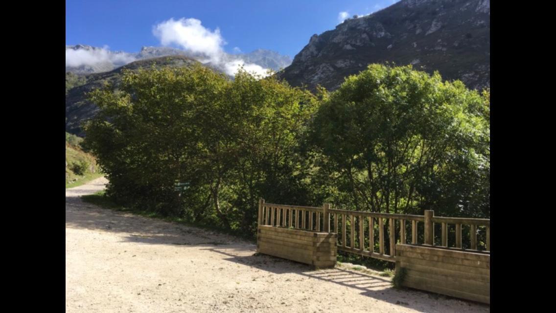 Albergue Villa De Bulnes Luaran gambar